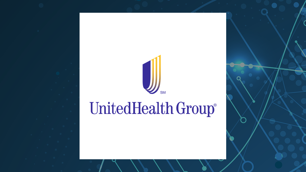 UMB Bank n.a. Decreases Stock Position in UnitedHealth Group Incorporated $UNH